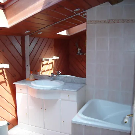 A La Ferme * Le Pin-Saint-Denis